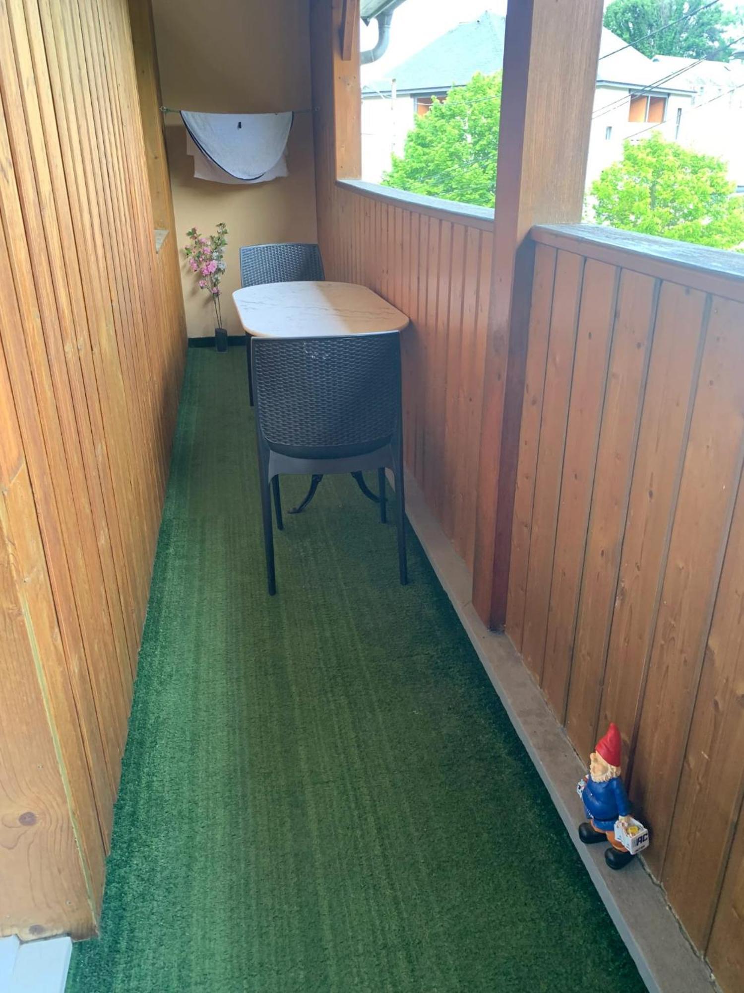 Appartement Charmant A Bagneres De Bigorre 56 M² Avec Balcon Buitenkant foto